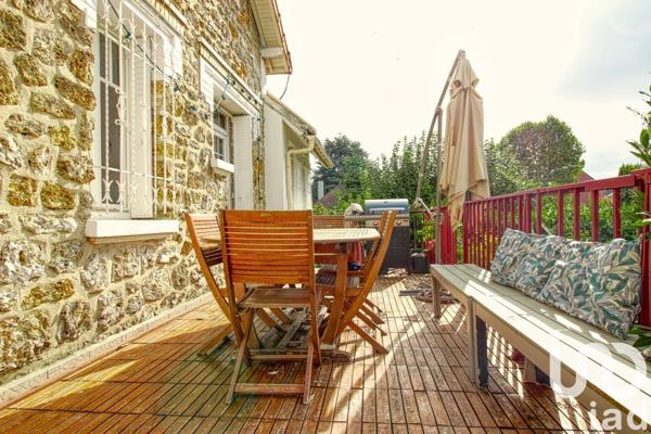 Maison 6 pièces de 190 m² à Saint-Gratien (95210)