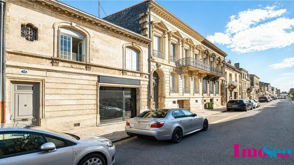 Immeuble à VENDRE