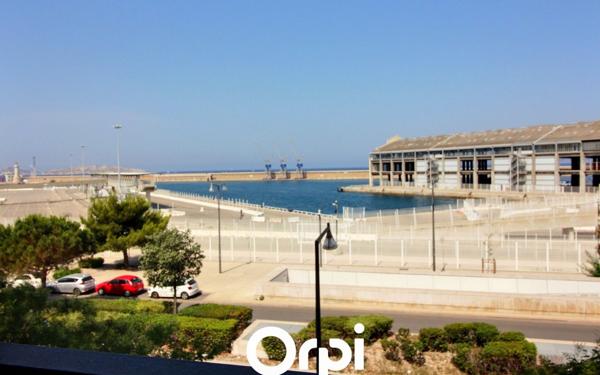 Appartement à vendre    2 pièces • 65 m2 Marseille 2