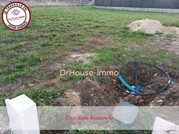 Terrain à vendre de 721 m²