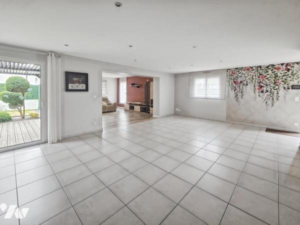 A VENDRE - MAISON PLAIN PIED - LAVAL