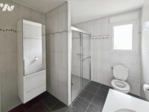 A VENDRE - MAISON PLAIN PIED - LAVAL