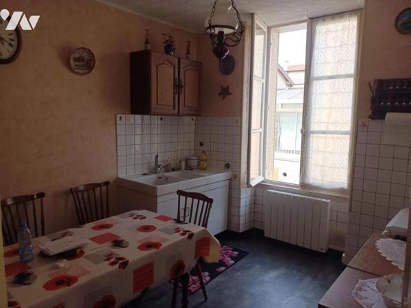 MAISON DE VILLE - STENAY