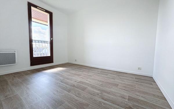 Appartement à vendre    3 pièces • 77 m2 Joué-lès-Tours