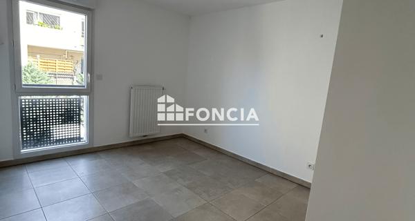 Location Appartement 2 pièces 47.36 m² - Montfavet 84140
