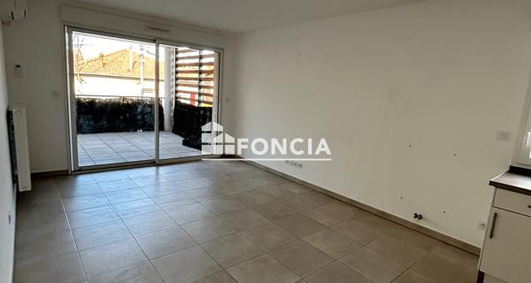 Location Appartement 2 pièces 47.36 m² - Montfavet 84140