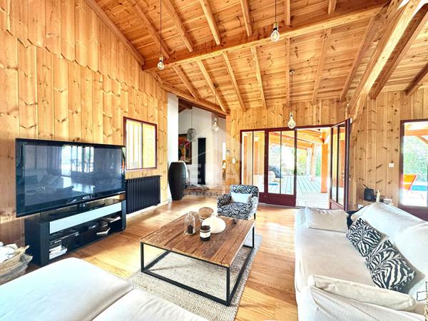 Maison Gujan Mestras 220 m2