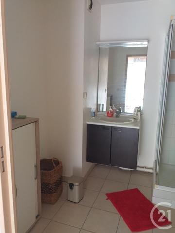 Appartement F1 à vendre  1 pièce - 27,72 m2 ST DENIS - 974