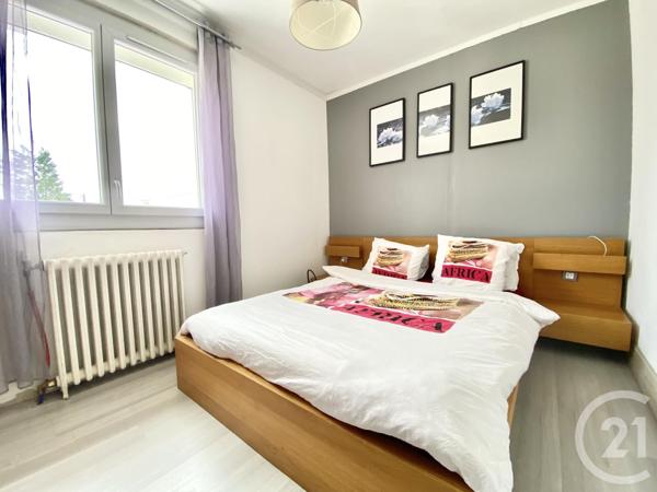 Maison à vendre  9 pièces - 199,36 m2 LES ABRETS EN DAUPHINE - 38