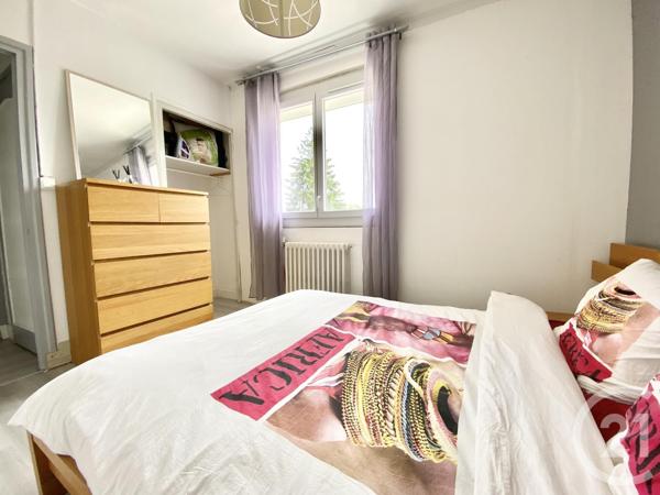 Maison à vendre  9 pièces - 199,36 m2 LES ABRETS EN DAUPHINE - 38