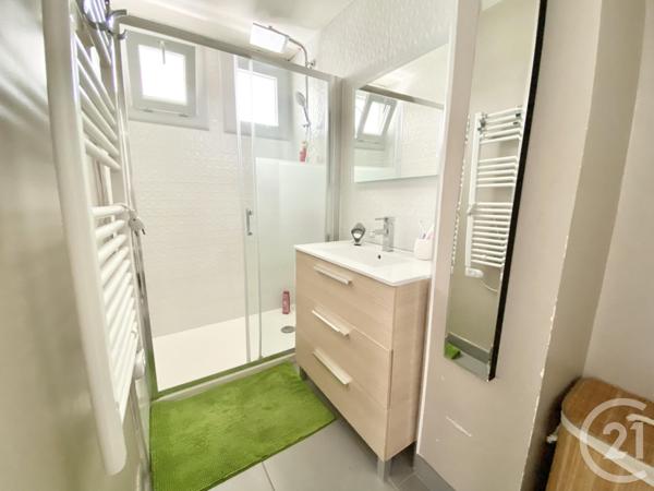 Maison à vendre  9 pièces - 199,36 m2 LES ABRETS EN DAUPHINE - 38