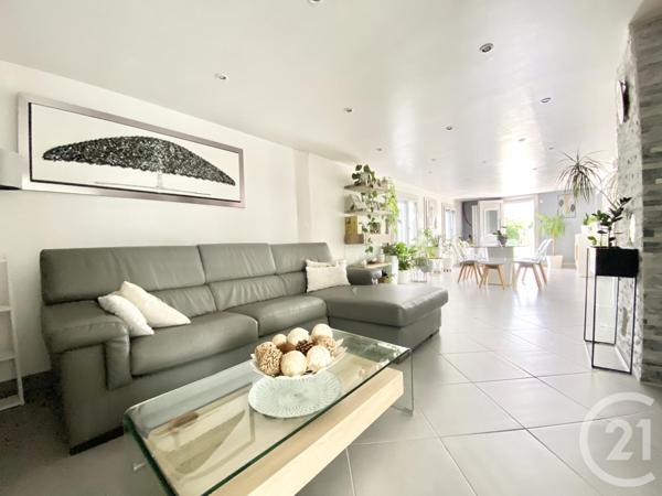 Maison à vendre  9 pièces - 199,36 m2 LES ABRETS EN DAUPHINE - 38