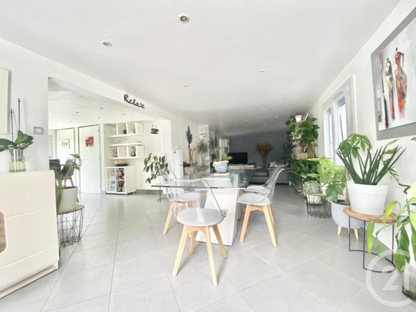 Maison à vendre  9 pièces - 199,36 m2 LES ABRETS EN DAUPHINE - 38