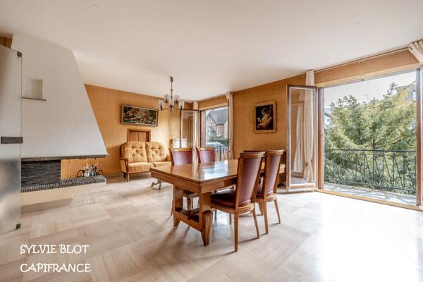 Maison individuelle F5 - Terrain 640 m² - Dépendance.