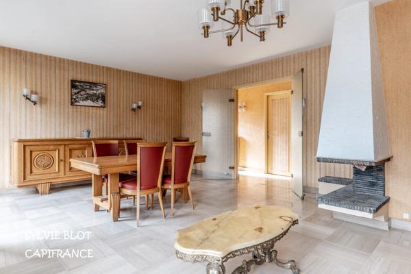 Maison individuelle F5 - Terrain 640 m² - Dépendance.