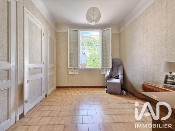 Maison à vendre 5 pièces 181 m² Saint-Laurent-du-Var