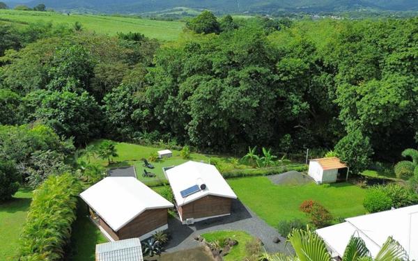 Maison à vendre    7 pièces •  Lamentin