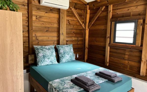 Maison à vendre    7 pièces •  Lamentin