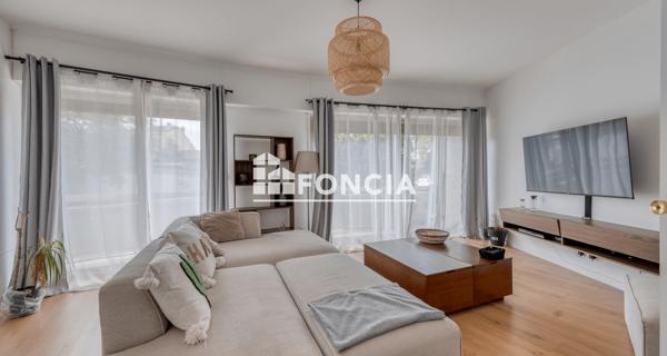 À vendre Appartement 3 pièces 77.39 m² - Bordeaux 33000
