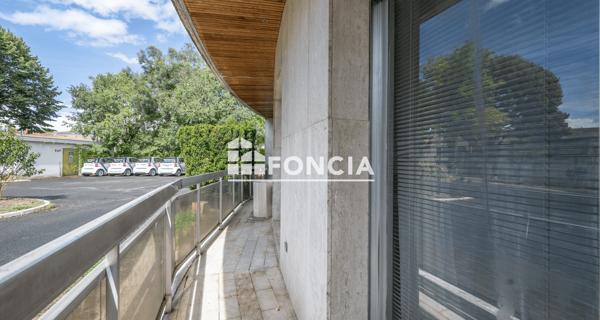 À vendre Appartement 3 pièces 77.39 m² - Bordeaux 33000