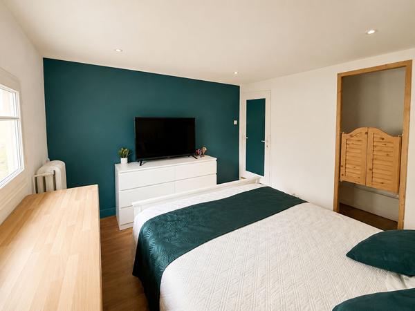 Maison 9 pièces à vendre à Bordeaux - Saint Genes