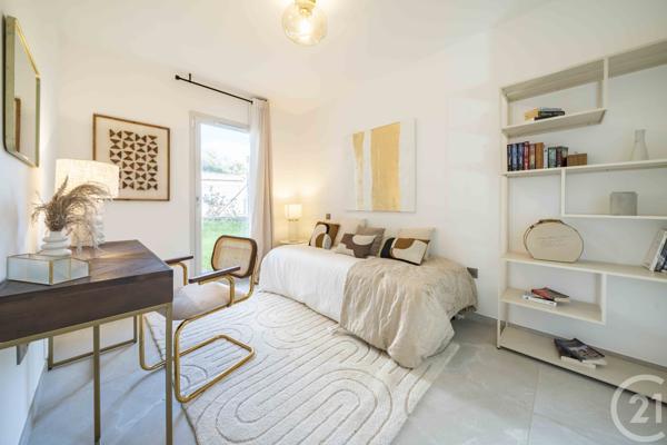 Maison à vendre  5 pièces - 144,24 m2 ANTIBES - 06