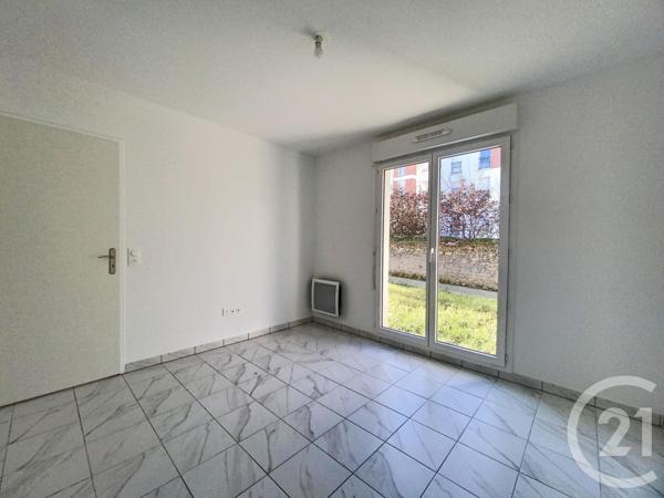 Appartement F2 à vendre  2 pièces - 41,81 m2 ST FARGEAU PONTHIERRY - 77