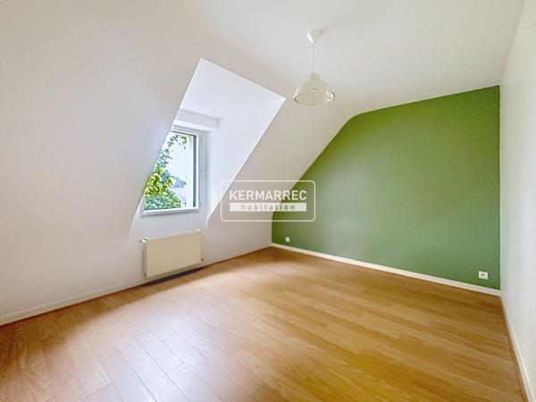 Maison 7 pièces – 140 m² environ à Saint-Grégoire (ref : 40690)