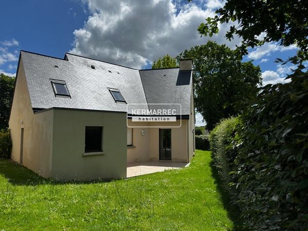 Maison 7 pièces – 140 m² environ à Saint-Grégoire (ref : 40690)