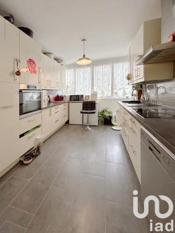 Appartement à vendre 4 pièces 83 m² Fontenay-le-Fleury