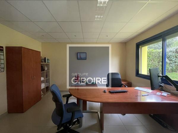 Local d'activites 152 m² à louer CASSON (réf : 44.018972)
