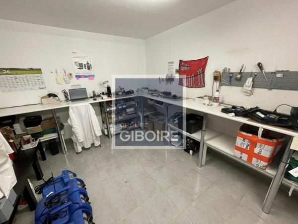 Local d'activites 152 m² à louer CASSON (réf : 44.018972)