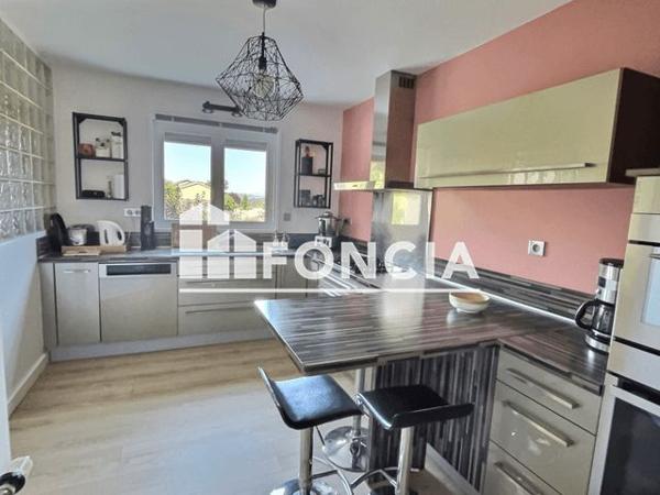 À vendre Maison 5 pièces 110 m² - La Ricamarie 42150