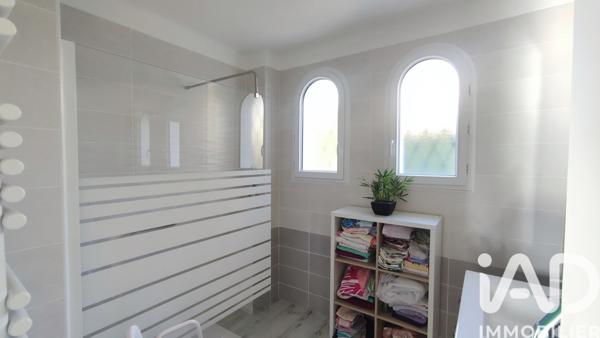 Maison à vendre 6 pièces 196 m² Évenos