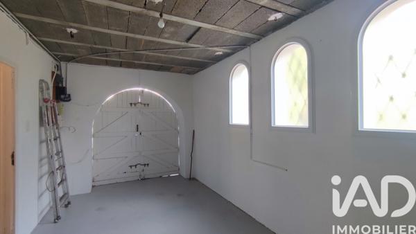 Maison à vendre 6 pièces 196 m² Évenos