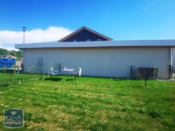 Appartement à louer 2 pièces 60.02m² Cranves-Sales (74380)
