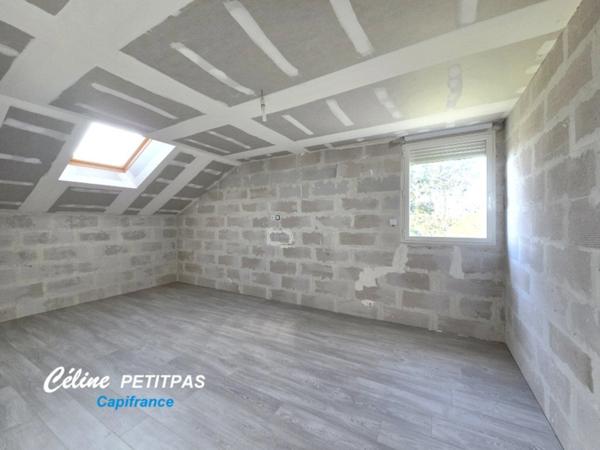 Maison de 2006 – 6 pièces - 142m² habitable - 700 m² de terrain