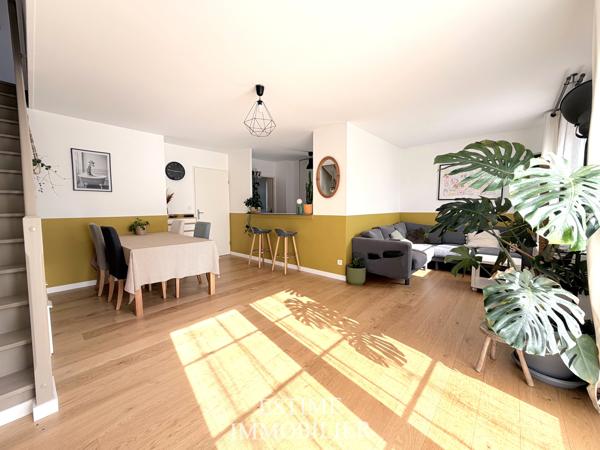 Appartement 4 pièce(s) 3 chambre(s) 102.57 m²