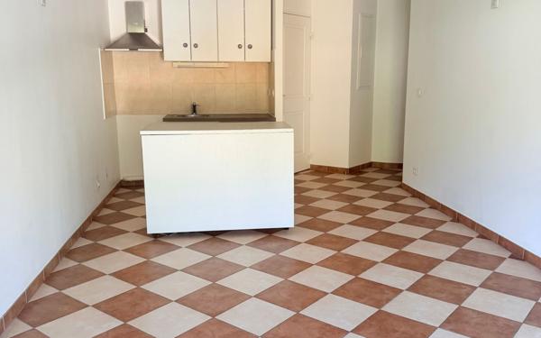 Appartement à vendre    1 pièce • 30,60 m2 Joinville-le-Pont