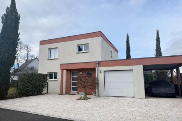 Sierentz  belle maison sur les hauteurs