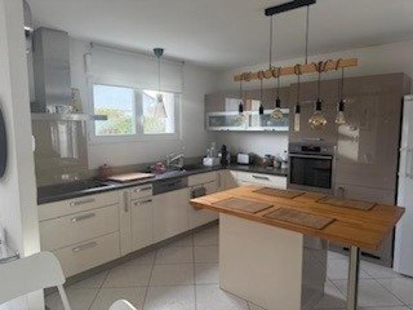 Sierentz  belle maison sur les hauteurs