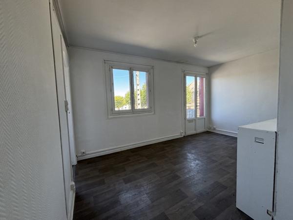 Appartement 51 000 € Lannemezan 2 p 41 m² DPE D