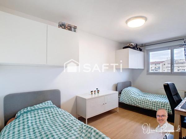 Duplex lumineux et calme au cœur de Lyon 3