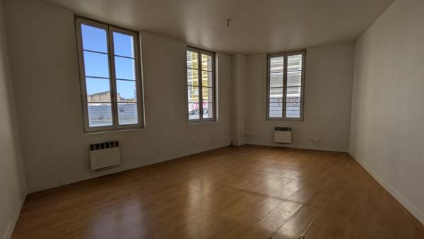 Appartement 2 pièces à vendre Rochefort - 17300 / Réf: 3375