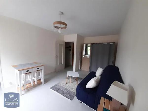 Appartement à louer 1 pièce 33.39m² Poitiers (86000)