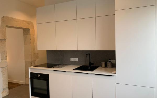 Appartement à louer    2 pièces • 46,75 m2 Nîmes