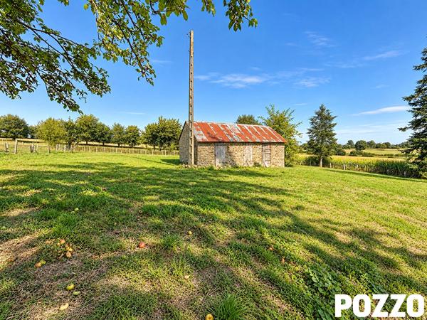 A Vendre - Tirepied Sur Sée - Maison 6 pièce(s) 160 m² -terrain-dépendances TIREPIED SUR SEE