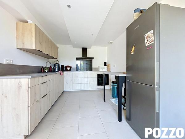 A Vendre - Tirepied Sur Sée - Maison 6 pièce(s) 160 m² -terrain-dépendances TIREPIED SUR SEE