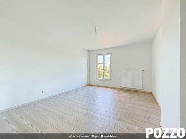 A Vendre - Tirepied Sur Sée - Maison 6 pièce(s) 160 m² -terrain-dépendances TIREPIED SUR SEE