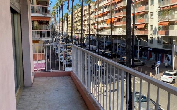 Appartement à vendre    4 pièces • 90,48 m2 Cagnes-sur-Mer